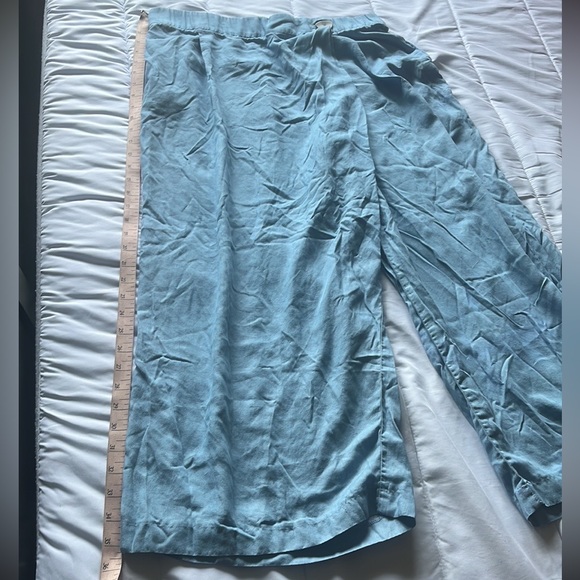 Zara Blue Chambray Asymmetric Front Wide Leg Pants - Picture 4 of 5